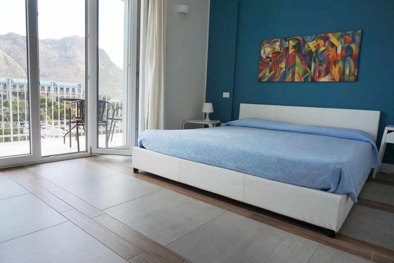 Favorita Suites Palermo Buitenkant foto
