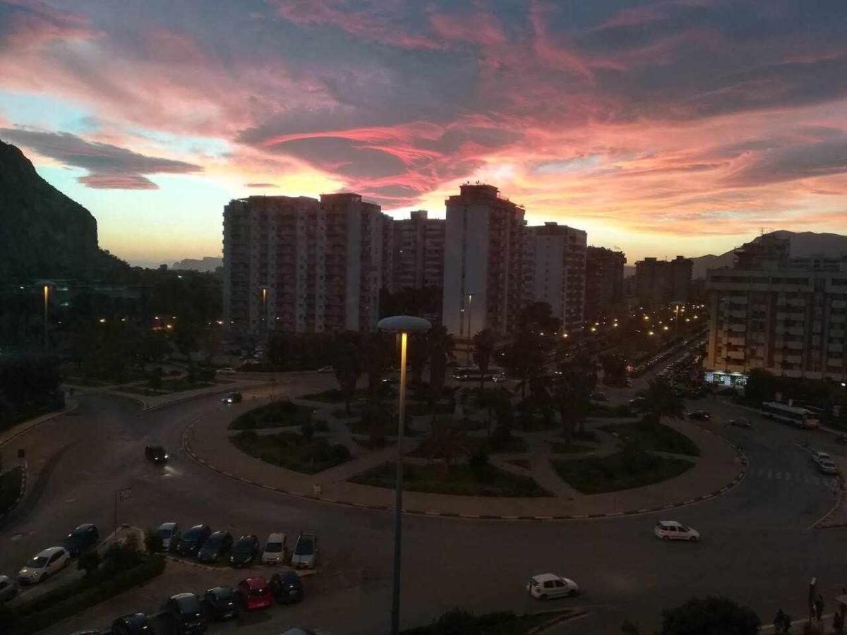 Favorita Suites Palermo Buitenkant foto