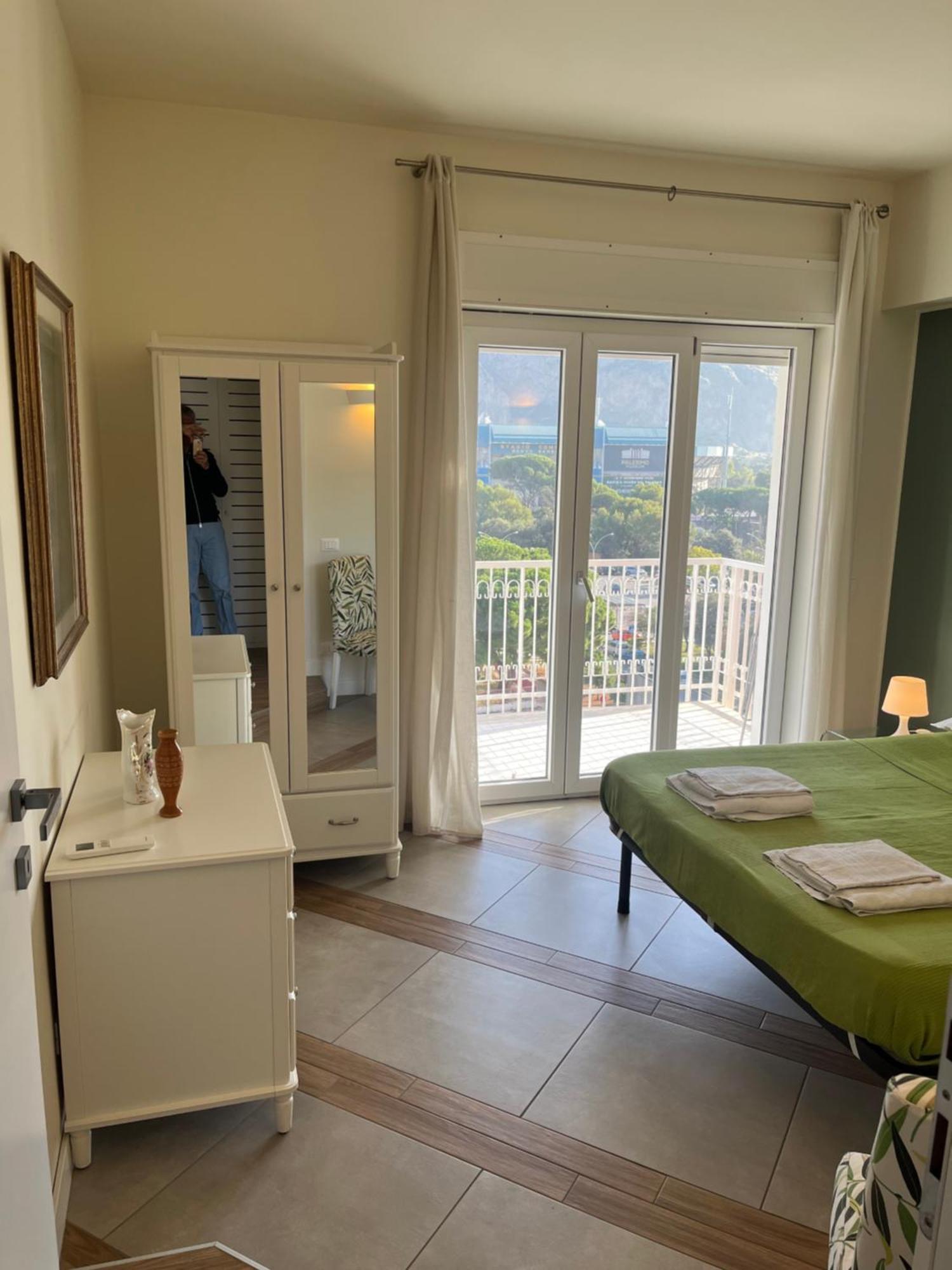 Favorita Suites Palermo Buitenkant foto